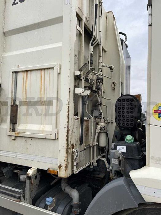 Autoutilitară Gunoieră Mercedes Benz 2629 Euro 5 (053)