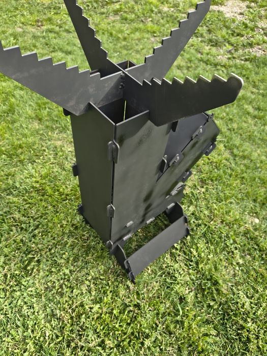 De vanzare soba racheta