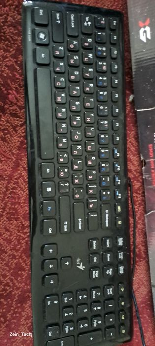 Genius SlimStar i220 продается клавиатура