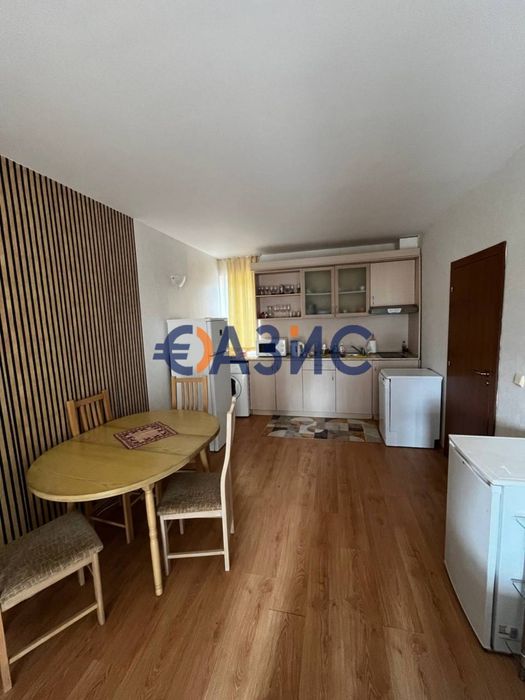 Продава се Двустаен апартамент в с. Равда, Област Бургас - 64 кв.м за 1235 €/кв.м - Снимка #2