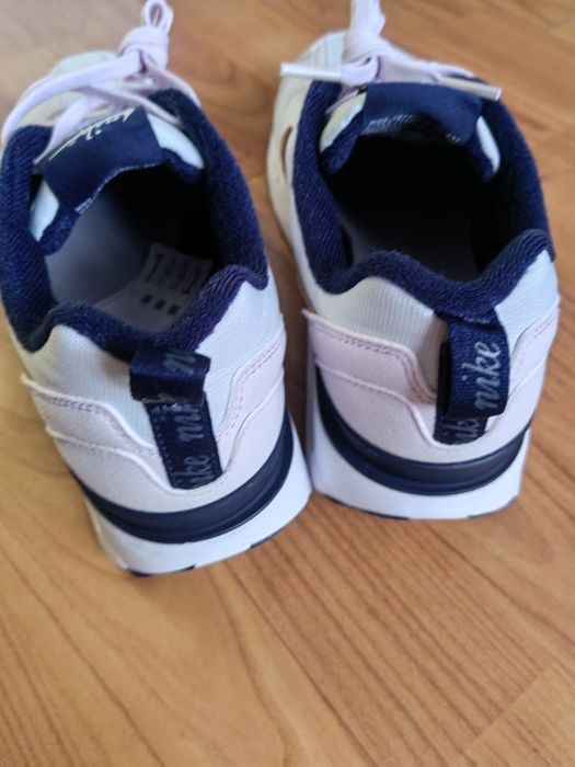 Маратонки Nike Air max