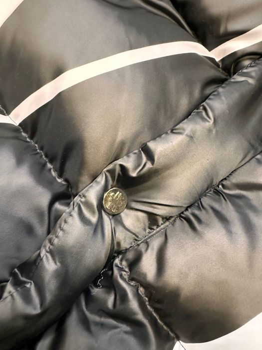 Куртка Valentino Moncler