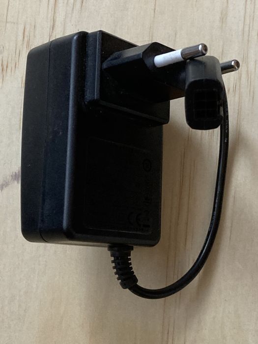 Transformator 18v . Alimentator 18v . Adaptor 18v