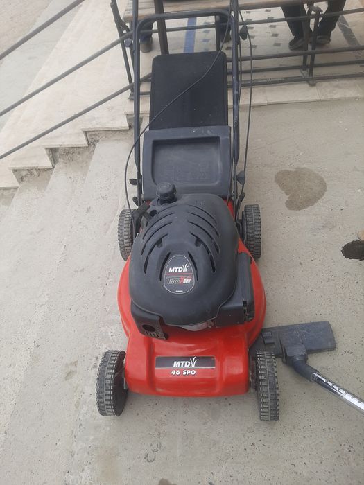 Газонокосилка бензины