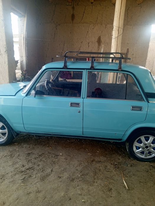 Jiguli 2107 Moviy rang