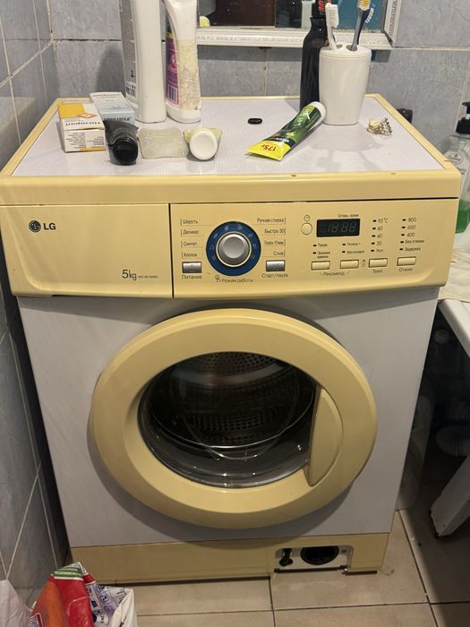 Продам стиральную машину