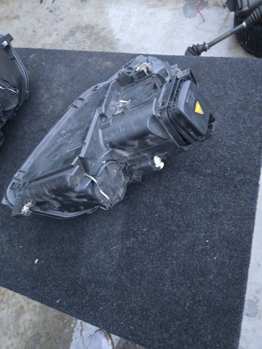 Фарове  ауди а3 8п ляв и десен