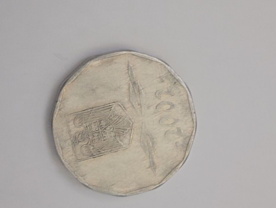Moneda (veche de 5000 lei)
