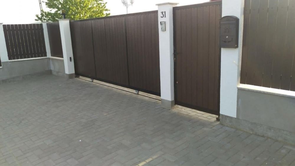 construim garduri  și porțile la cerința clientului