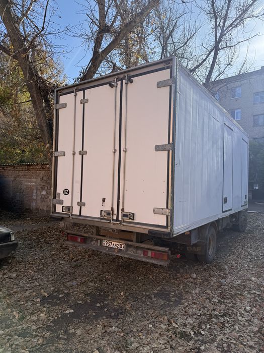 Продам DAF пятитонник реф