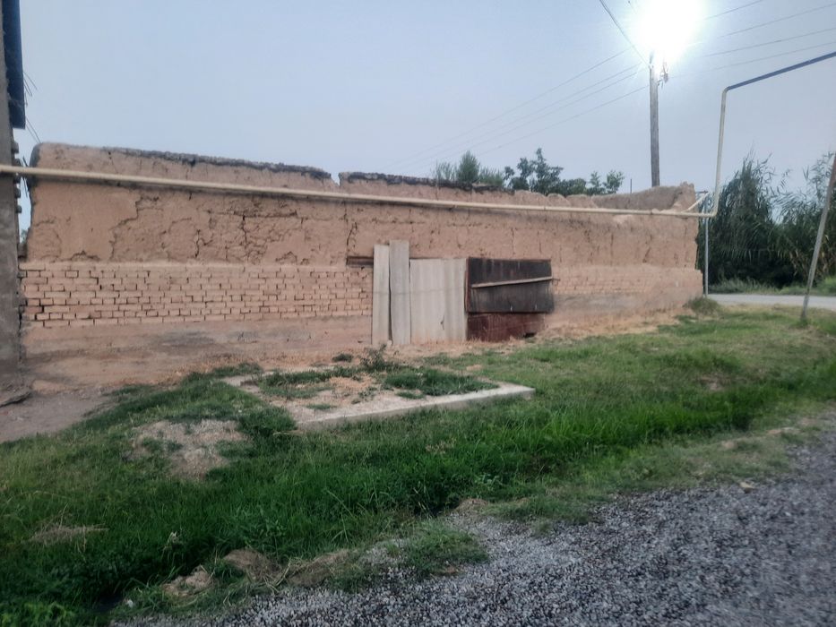 Назарбек Туркистон участка ер сотилади