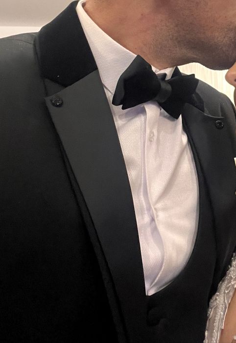 Costum de ginere NEGOCIABIL