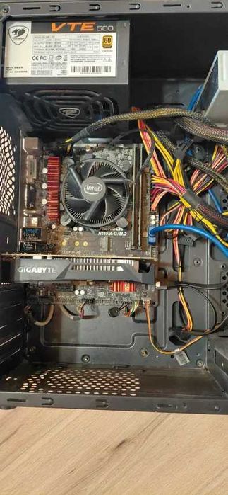 Гейминг компютър (low-budget / GTX 1050 Ti / 16 GB RAM)