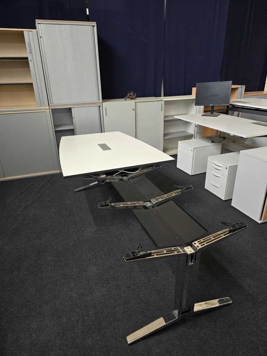 Masa conferinta 560 VS