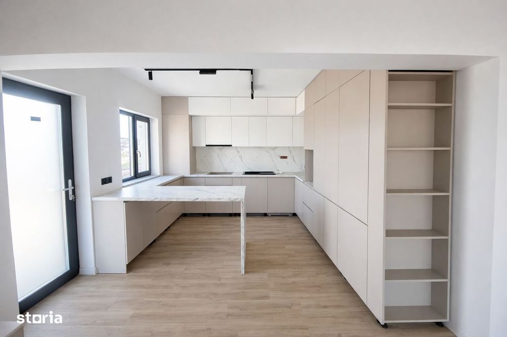 Casa 5 camere Holboca Dancu , 2 bai/ la cheie!