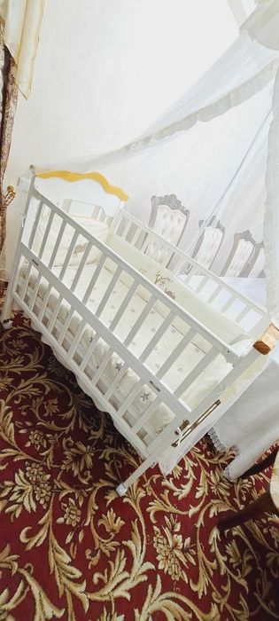 Детская кровать для детей от 0 до 5 лет