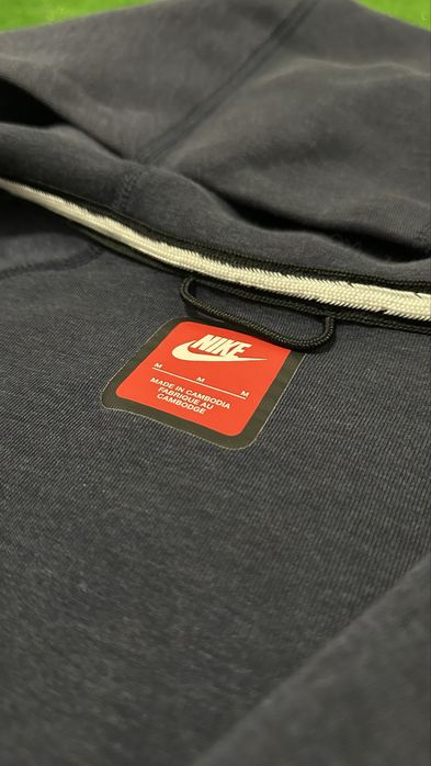 Горница Nike tech fleece