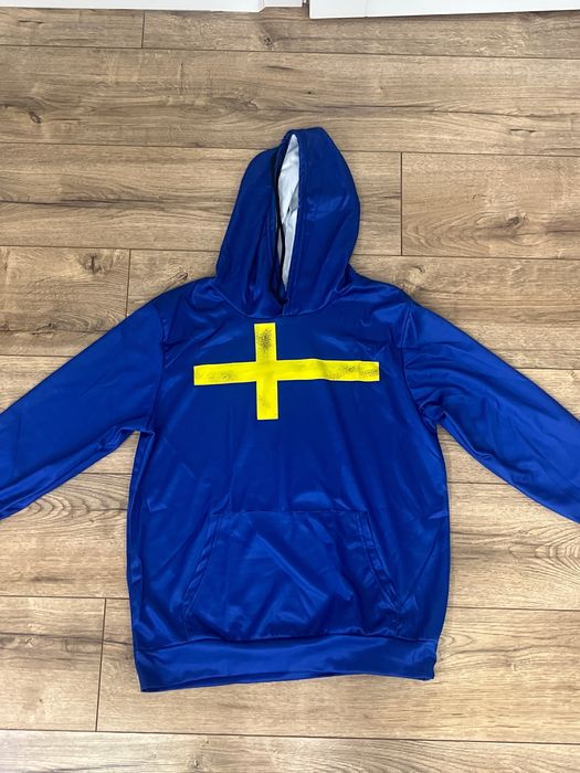 Толстовка с флагом Швеции