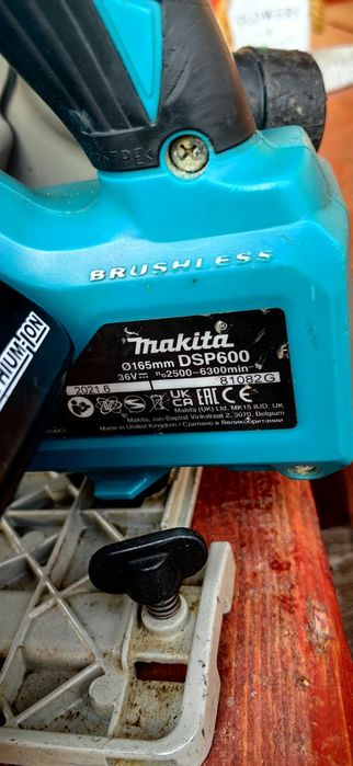 Circular makita prin plonjare DSP600