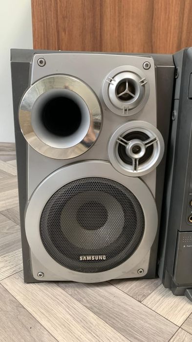 Музыкальный центр Samsung