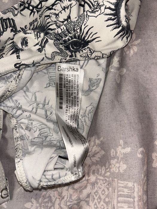 НОВО боди от Bershka