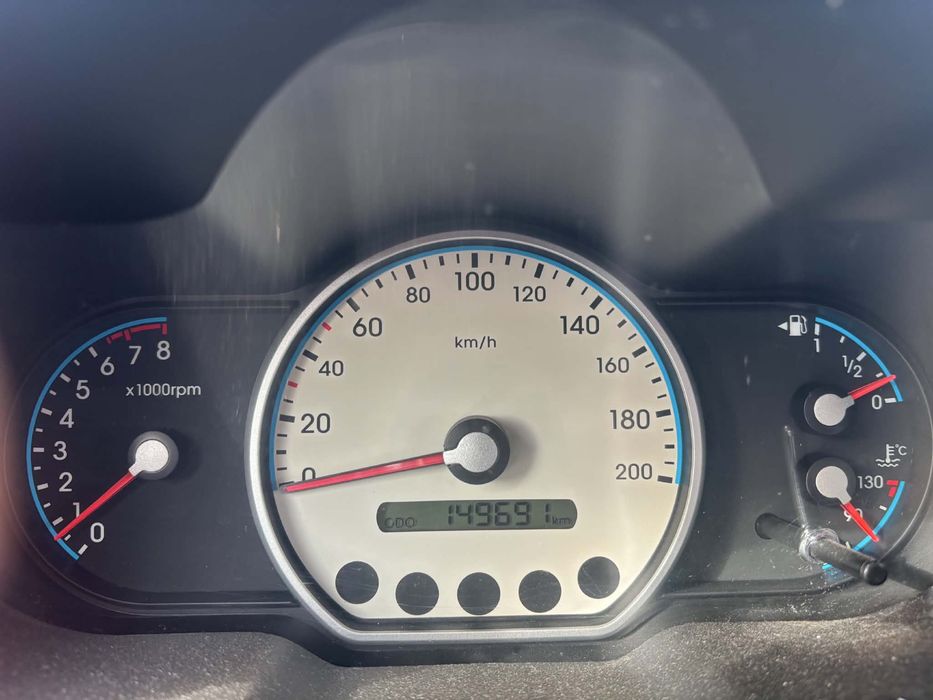 HYUNDAI i10 2009 — imagine 5