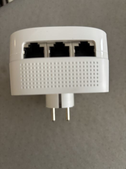 Powerline адаптер TP-Link TL-PA8030P AV1200