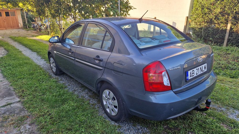 Vând Hyundai Accent 2008 - 1.4 benzină, stare f.buna