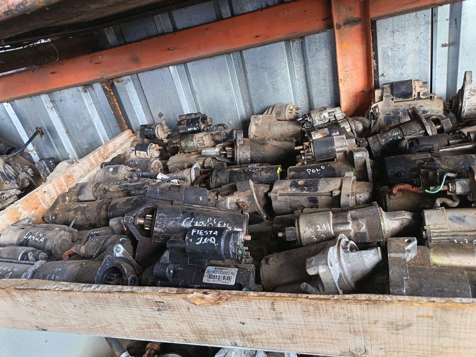 Стартери/Автомобилни стартери