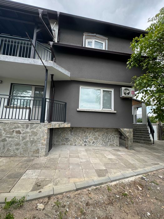 Продава се Къща в с. Драговищица, Област София-област - 383 кв.м за 940 €/кв.м - Снимка #10