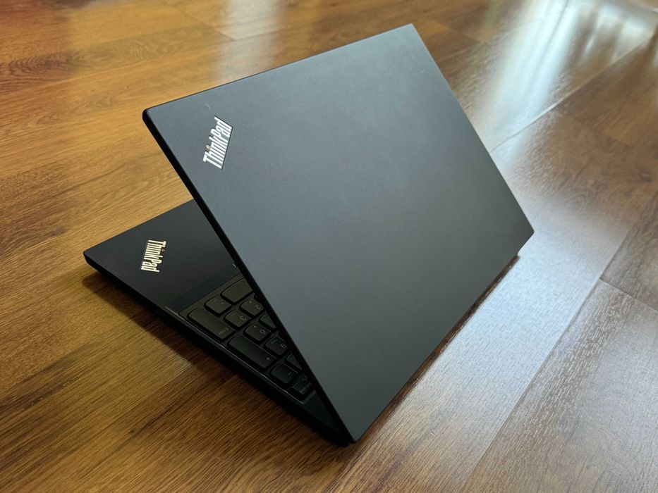 15' Full HD Core i7-1185G7 Lenovo ThinkPad P15s Gen 2 16GB DDR4/512GB NVMe/Win 11/Nvidia T500 4GB/Бат 6ч