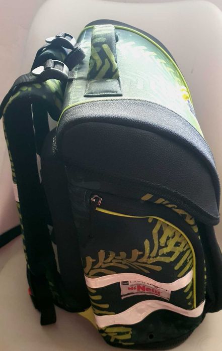 Oригинална ученическа раница McNeill Ergo Light Compact flex Greentrac