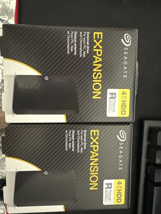 Hard disk extern segate Expansion 4tb-Sigilat
