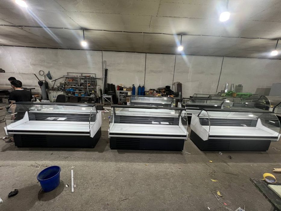 Витрина холодильник