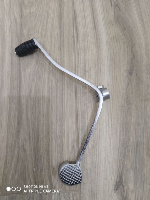 Pedala schimbător viteze moto