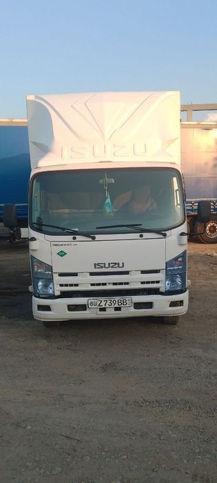 Isuzu NPR  sotiladi