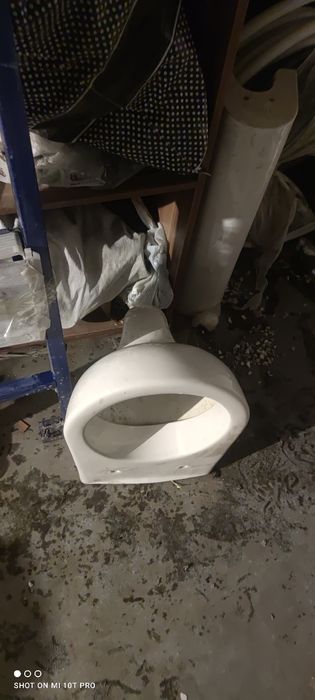 Инсталляция и подвесной унитаз