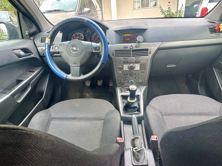 Opel Astra H 2006 1.7 CDTI 101 cp Clima Pilot automat