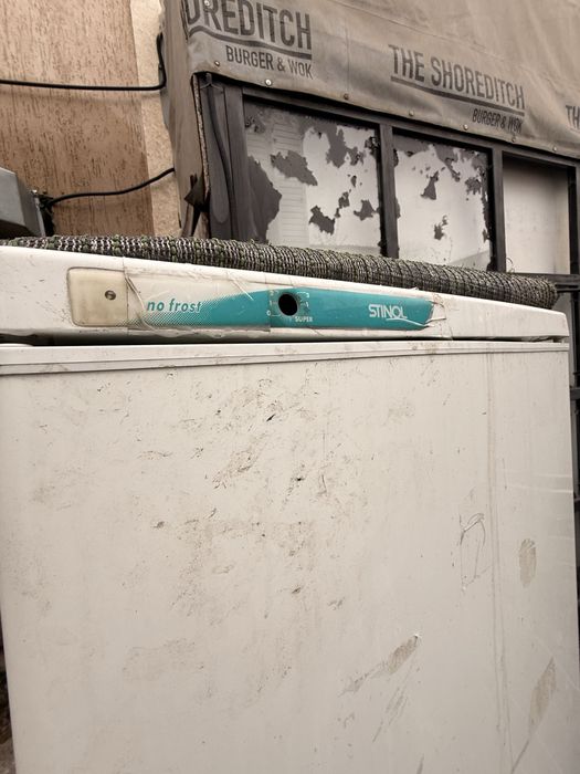 Продам холодильник за