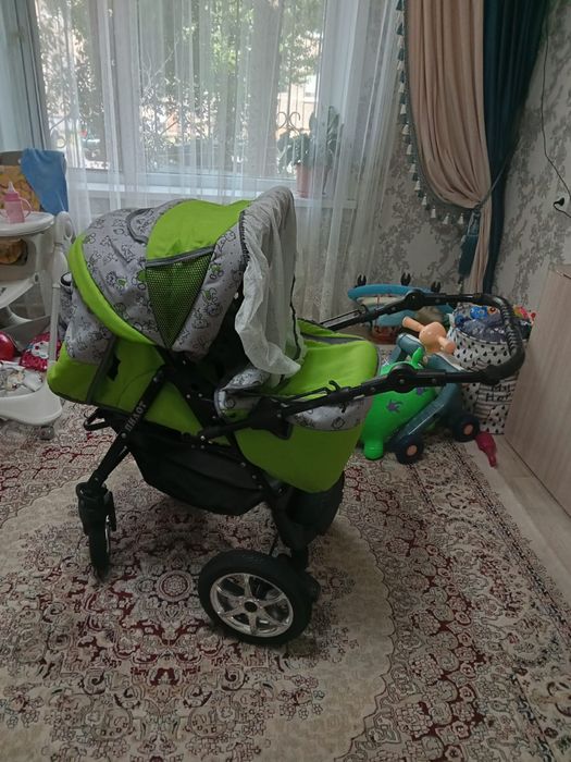 Продам Коляска б/у