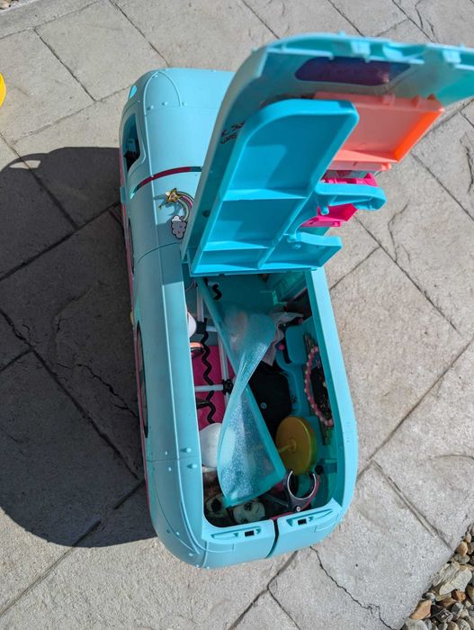 LOL Suprise Rulotă Glamper 2-în-1