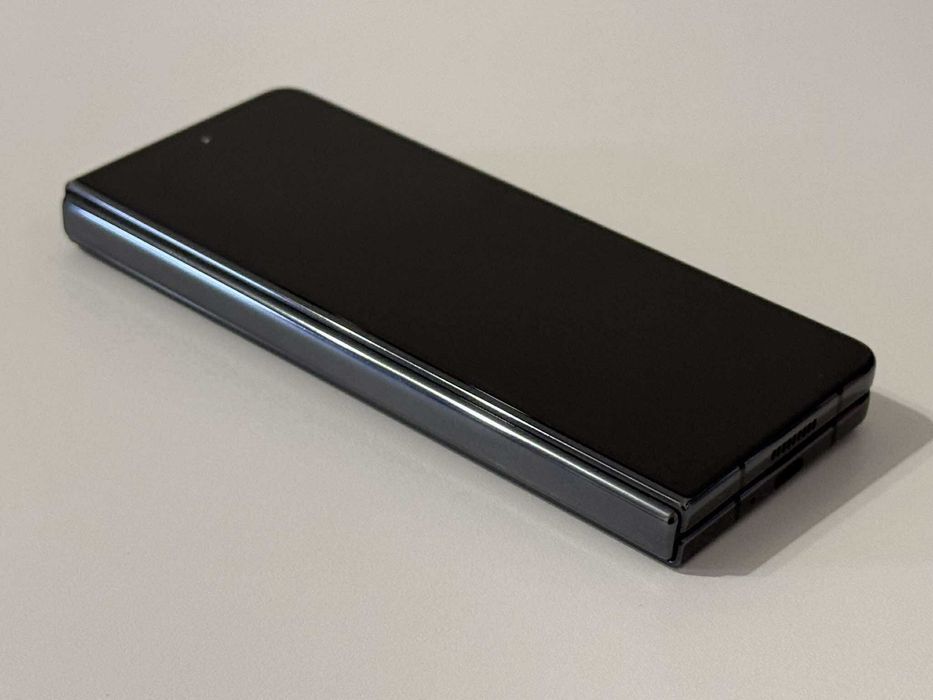 Бартер! Samsung Galaxy Z Fold 5 Phantom Black (Черен)