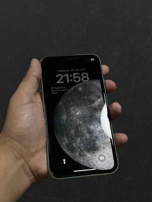 Продам iPhone 11