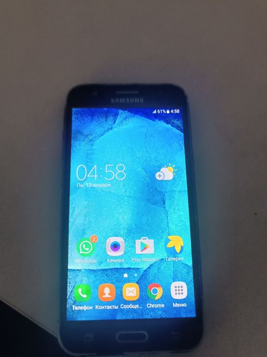Продам j5 2015 года