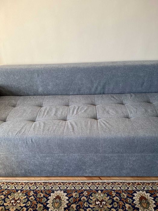 Мека мебел - единичен диван