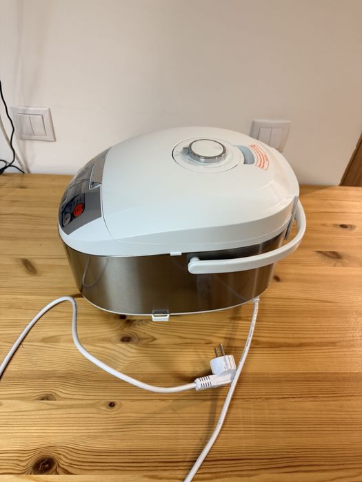 MultiCooker HD3037 philips