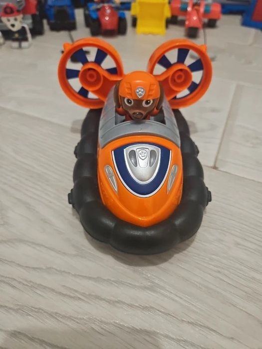 Vand colectie Paw Patrol (PAW Patroler si restul catelusilor)