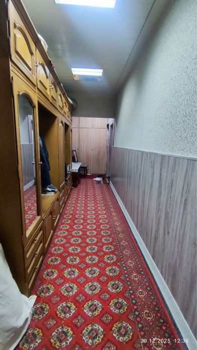 Продаётся просторная 5-комнатная квартира в Мирзо-Улугбекском районе