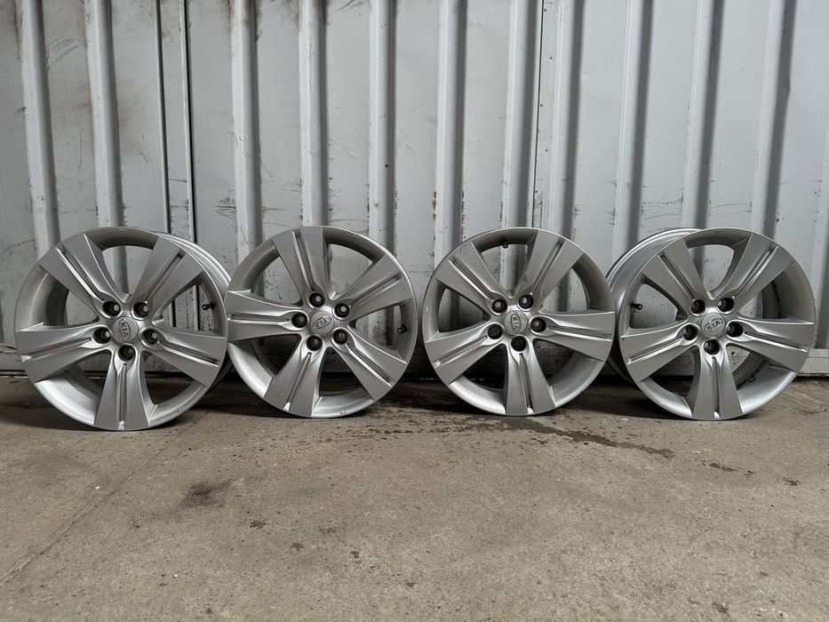 Vând set jante aliaj originale Kia 17 inch, 5x114,3