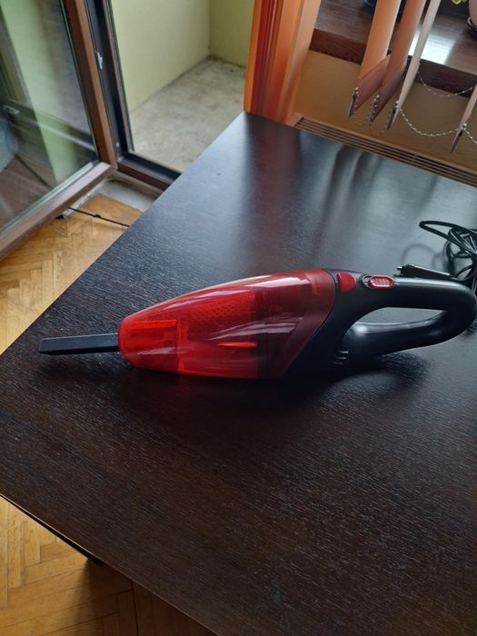 Aspirator pentru masina